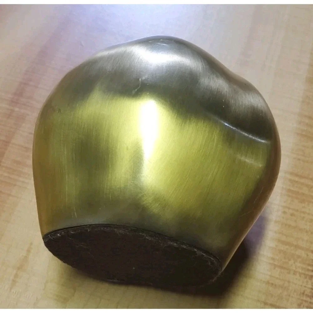 Vintage‎ Brass Apple Figurine Paperweight 3